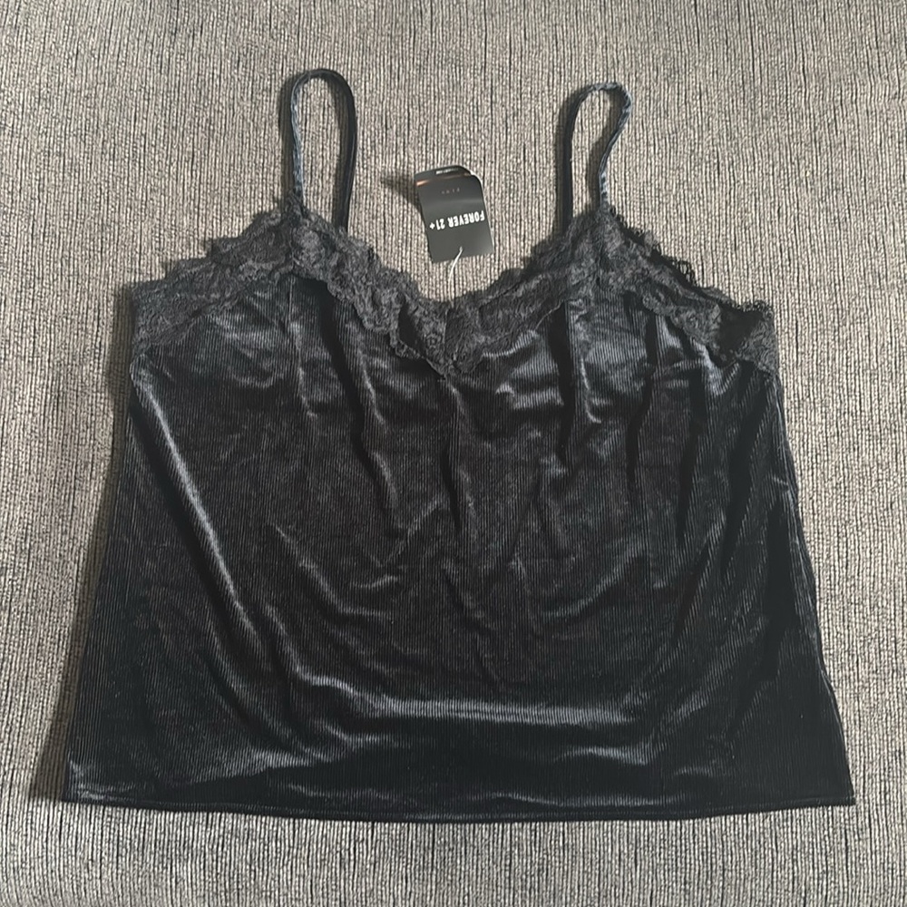 Lace-Trim Cami - Picture 5 of 6